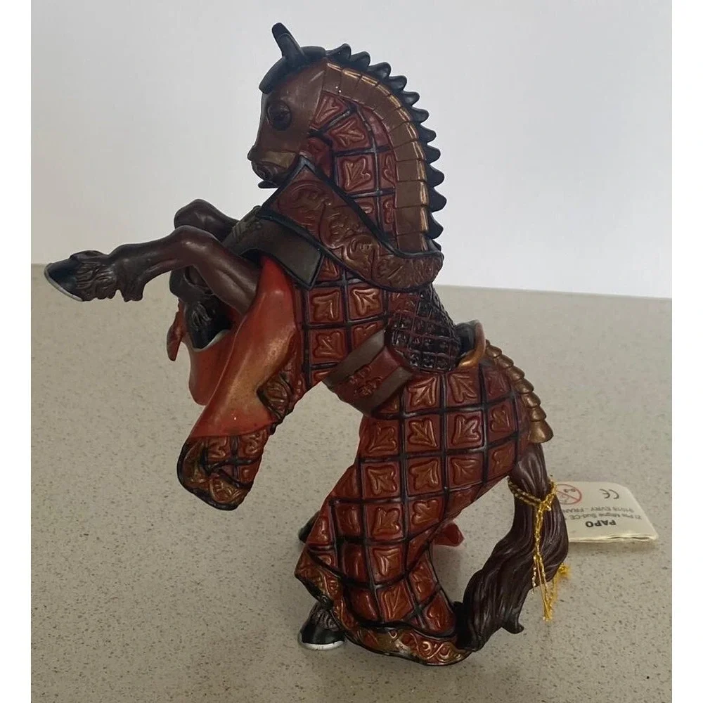 2007 Papo 39920 King of Knights‎ Horse Red 5" Figure - Picture 3 of 10